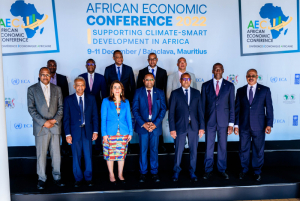 Conférence économique africaine 2022 : la communauté du développement invitée à « joindre le geste à la parole » en matière de solutions innovantes pour lutter contre les changements climatiques
