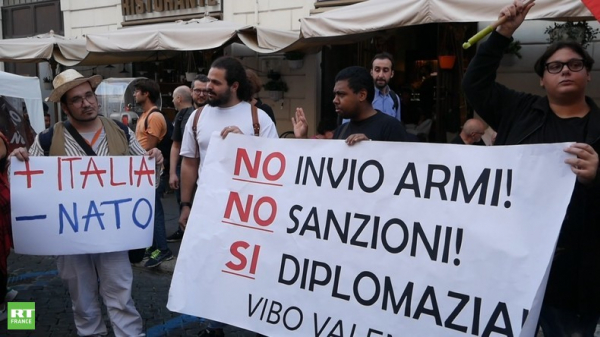 En savoir plus sur RT France : https://russieactuelle.fr/international/101819-mobilisations-contre-sanctions-visant-russie-rome-stuttgart